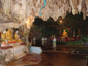 pyin-oo-lwin-peik-chin-myaung-caves